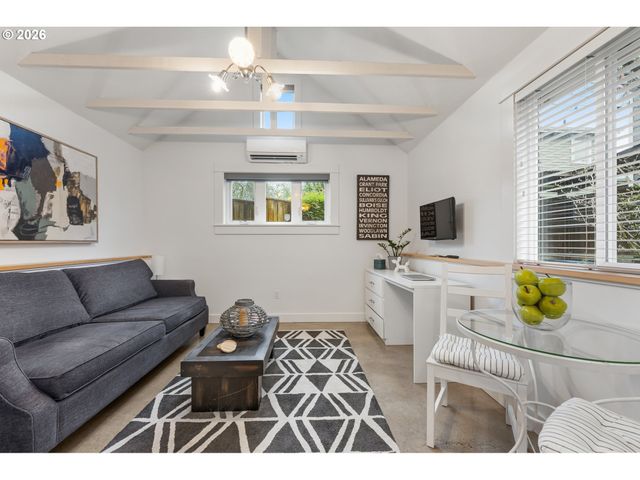 4612 Ne 28TH Ave, Portland, OR 97211