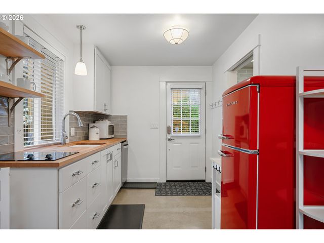 4612 Ne 28TH Ave, Portland, OR 97211