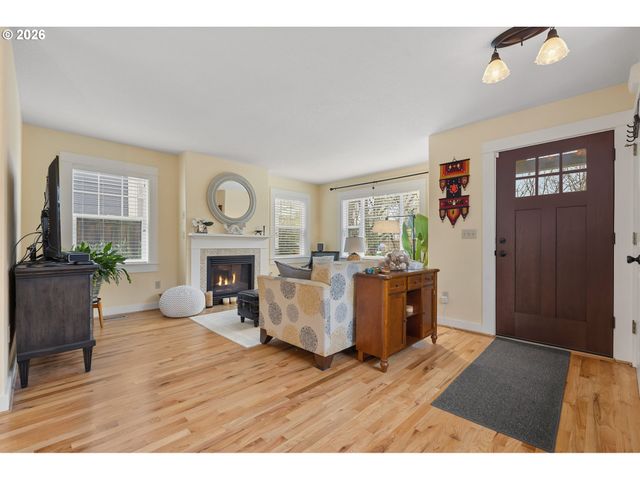 4612 Ne 28TH Ave, Portland, OR 97211