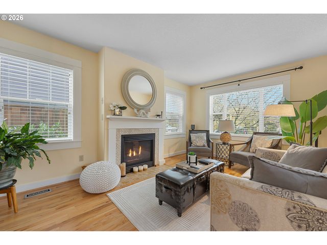 4612 Ne 28TH Ave, Portland, OR 97211