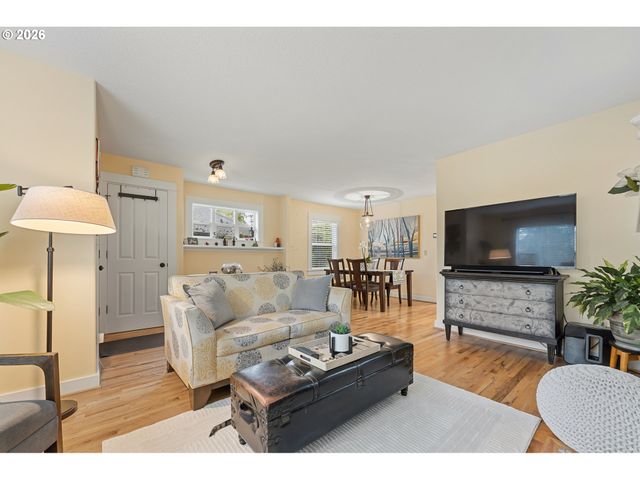 4612 Ne 28TH Ave, Portland, OR 97211