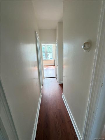 116-48 Sutphin Boulevard 2, Jamaica, NY 11434