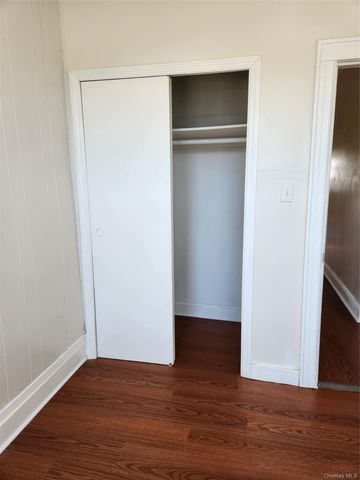 116-48 Sutphin Boulevard 2, Jamaica, NY 11434