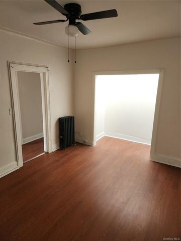 116-48 Sutphin Boulevard 2, Jamaica, NY 11434