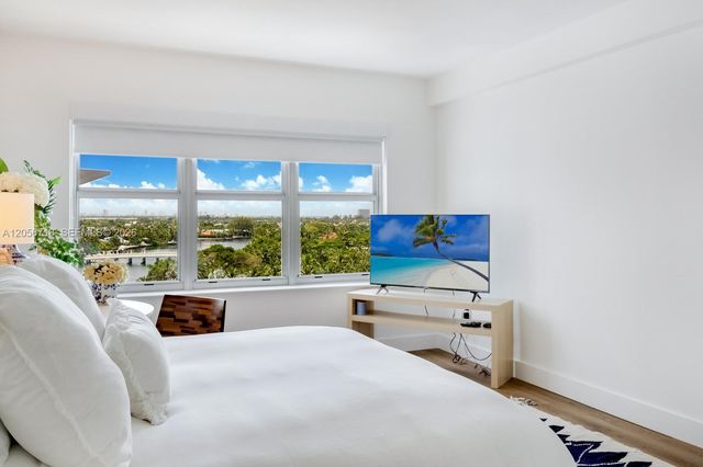 9102 W Bay Harbor Drive 10B, Bay Harbor Islands, FL 33154