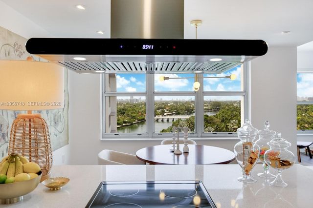 9102 W Bay Harbor Drive 10B, Bay Harbor Islands, FL 33154