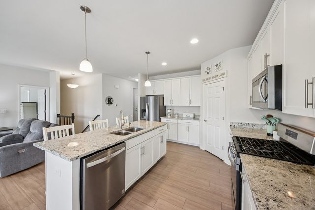 1085 Station Boulevard, Elburn, IL 60119