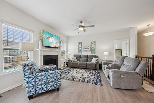 1085 Station Boulevard, Elburn, IL 60119