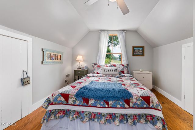985 Chuckey Pike, Chuckey, TN 37641