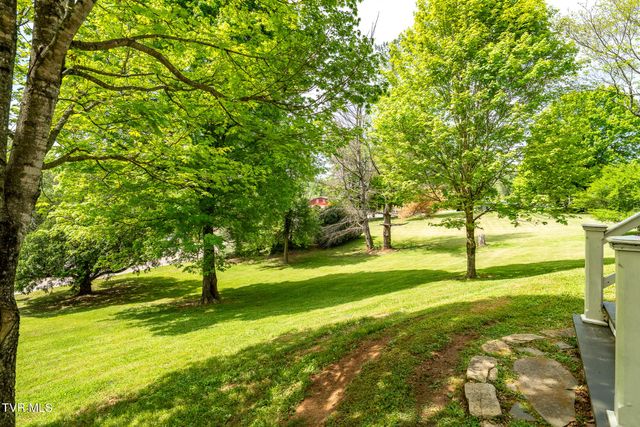 985 Chuckey Pike, Chuckey, TN 37641