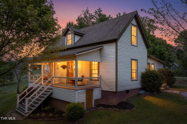 985 Chuckey Pike, Chuckey, TN 37641