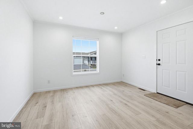 443 EASTWOOD LN, Lancaster, PA 17603