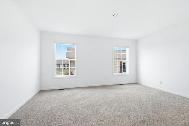 443 EASTWOOD LN, Lancaster, PA 17603