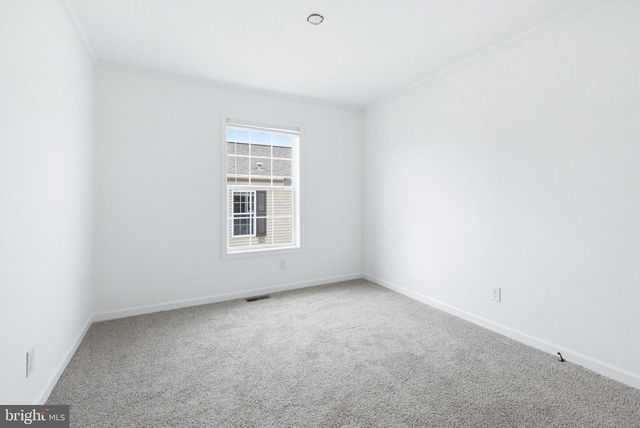 443 EASTWOOD LN, Lancaster, PA 17603