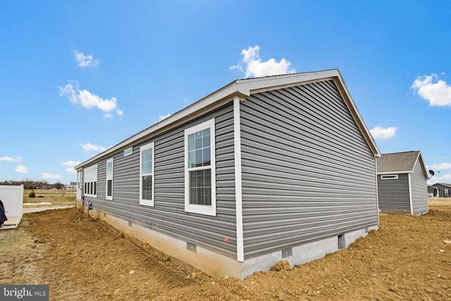 443 EASTWOOD LN, Lancaster, PA 17603