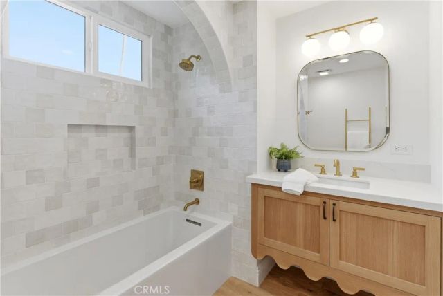 1956 Flamingo Drive, Costa Mesa, CA 92626
