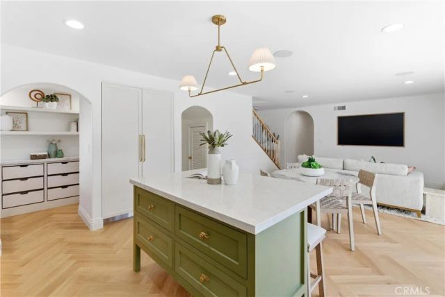 1956 Flamingo Drive, Costa Mesa, CA 92626