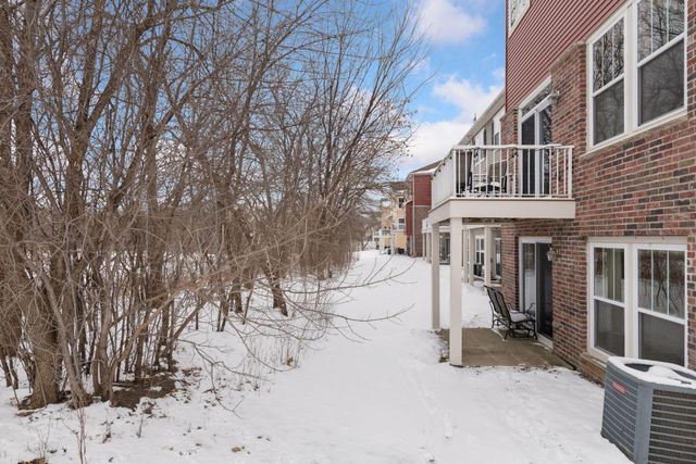 1968 Lincoln Lane, Chanhassen, MN 55317