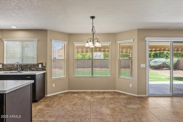 5709 E GELDING Drive, Scottsdale, AZ 85254