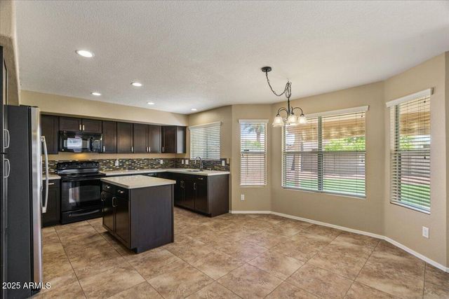 5709 E GELDING Drive, Scottsdale, AZ 85254