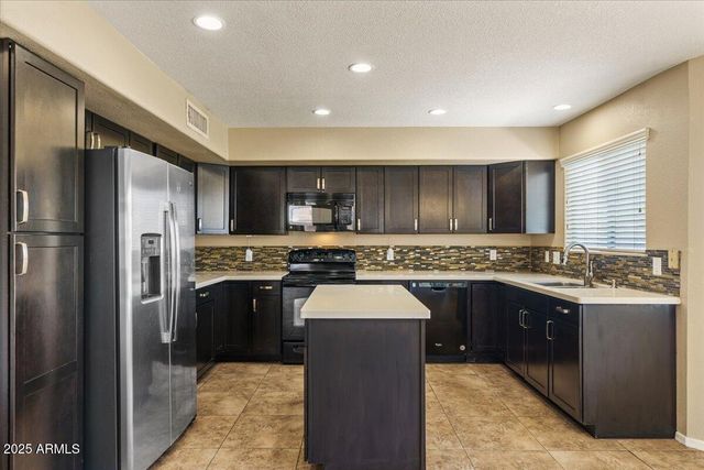 5709 E GELDING Drive, Scottsdale, AZ 85254