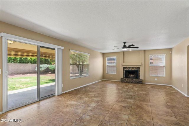 5709 E GELDING Drive, Scottsdale, AZ 85254
