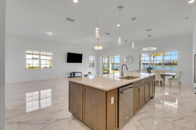 10874 Stellar Circle Circle, Palm Beach Gardens, FL 33412