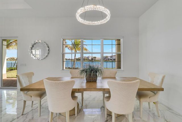 10874 Stellar Circle Circle, Palm Beach Gardens, FL 33412