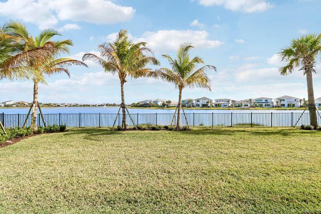 10874 Stellar Circle Circle, Palm Beach Gardens, FL 33412