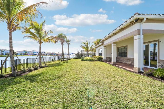 10874 Stellar Circle Circle, Palm Beach Gardens, FL 33412