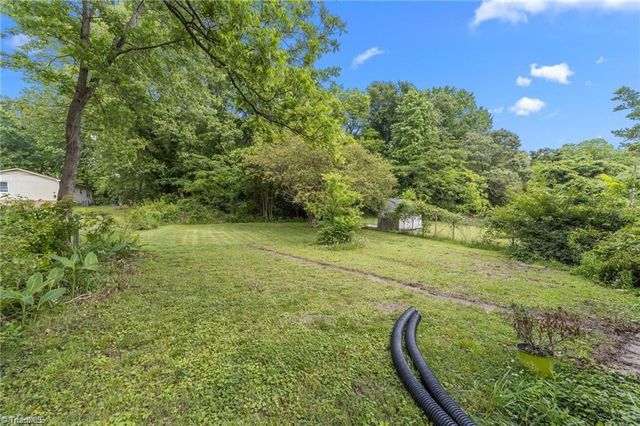 907 Gregory Street, Greensboro, NC 27406