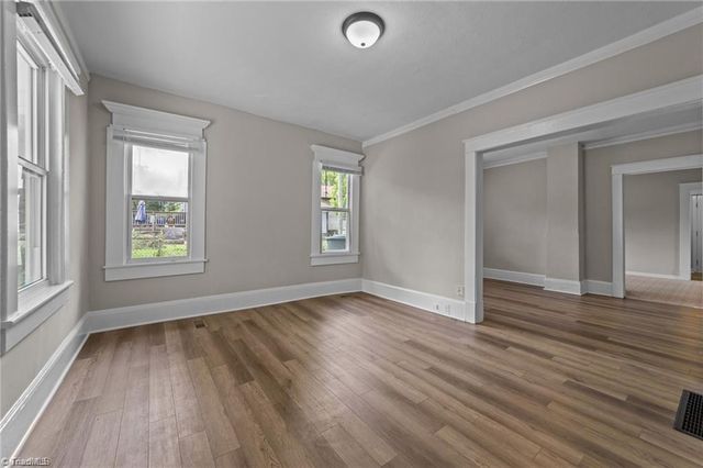 907 Gregory Street, Greensboro, NC 27406