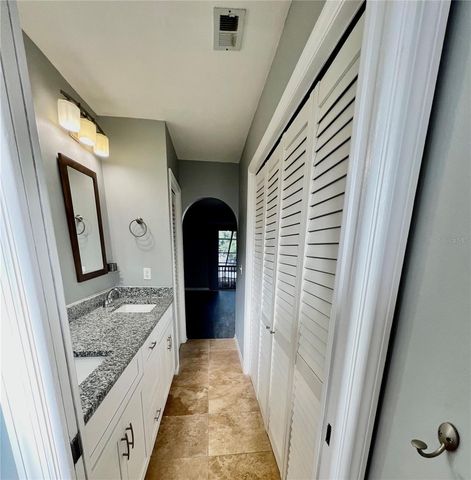 5909 IDLE FOREST PLACE, Tampa, FL 33614