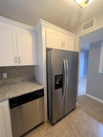 5909 IDLE FOREST PLACE, Tampa, FL 33614