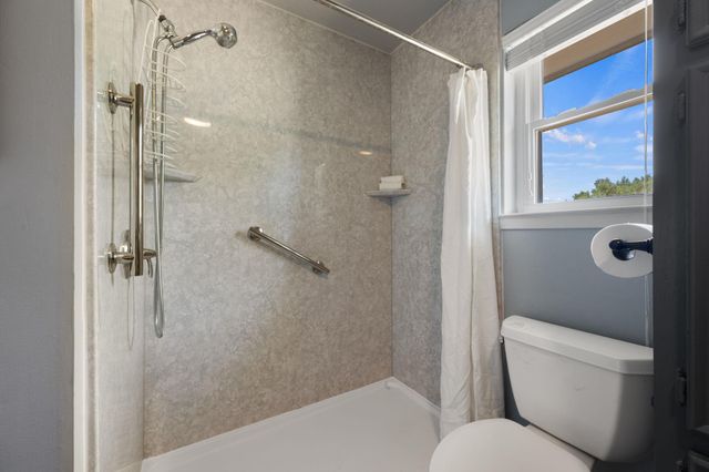 851 San Gabriel DR, Liberty Hill, TX 78642