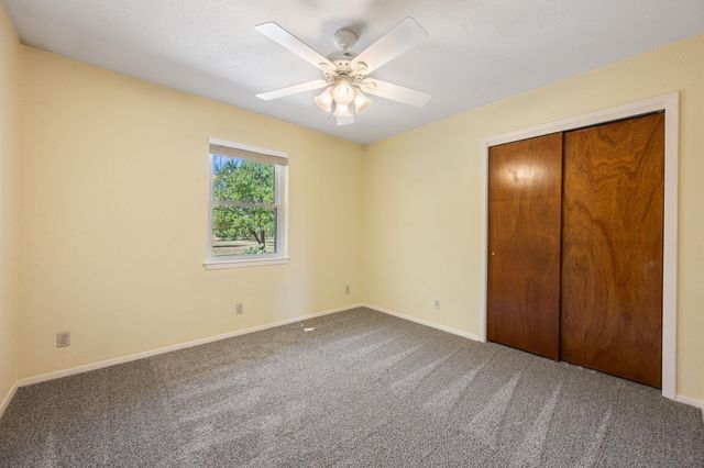 851 San Gabriel DR, Liberty Hill, TX 78642