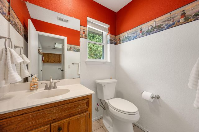 851 San Gabriel DR, Liberty Hill, TX 78642