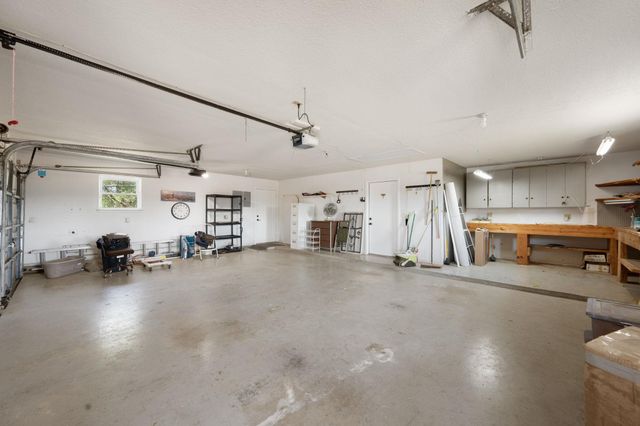 851 San Gabriel DR, Liberty Hill, TX 78642
