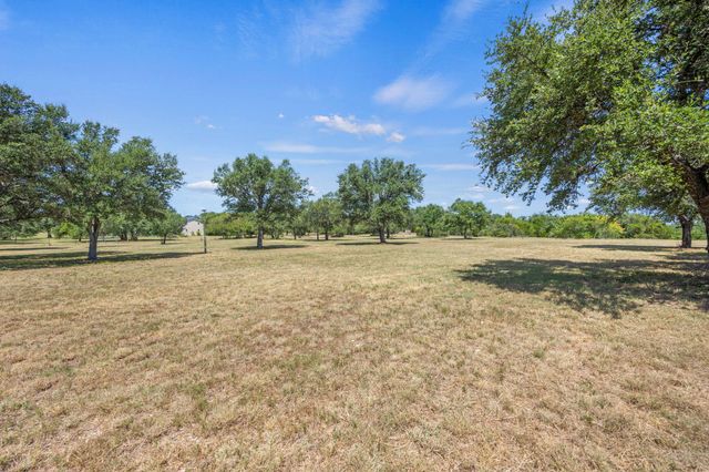 851 San Gabriel DR, Liberty Hill, TX 78642