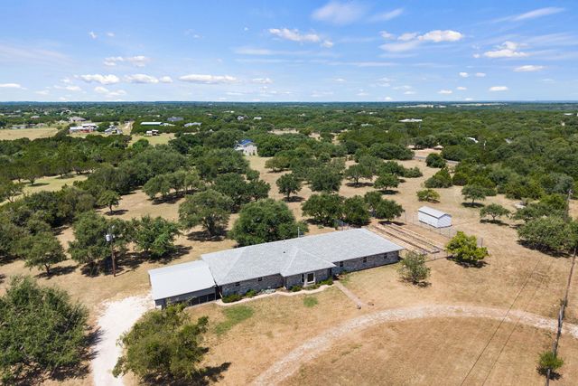 851 San Gabriel DR, Liberty Hill, TX 78642
