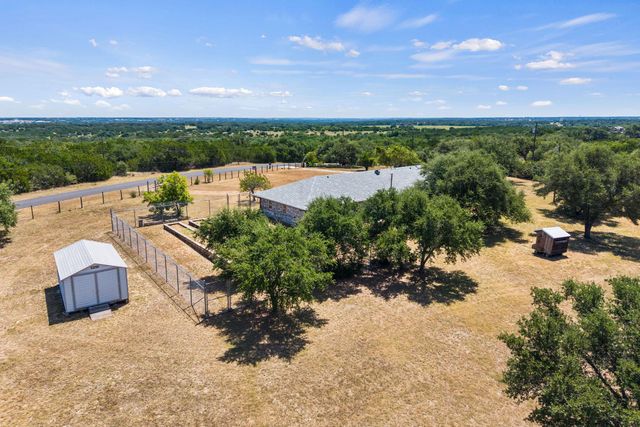 851 San Gabriel DR, Liberty Hill, TX 78642