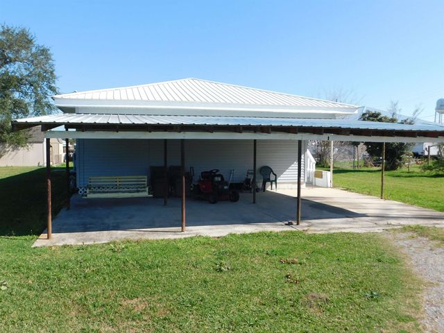 123 Chouest Lane, Golden Meadow, LA 70357