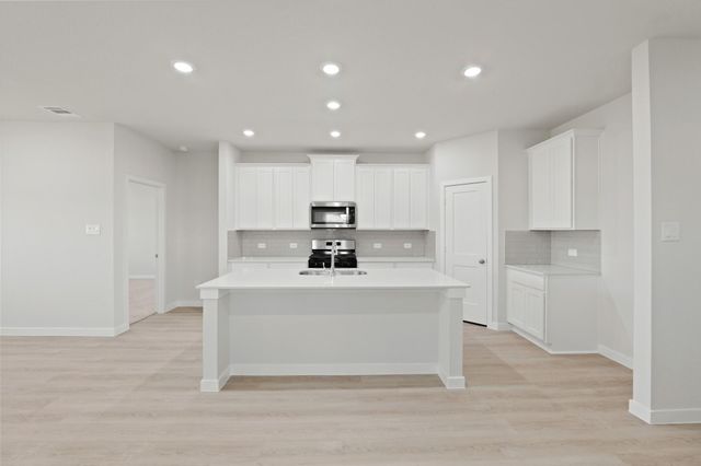 420 Long Branch Drive, Dayton, TX 77535