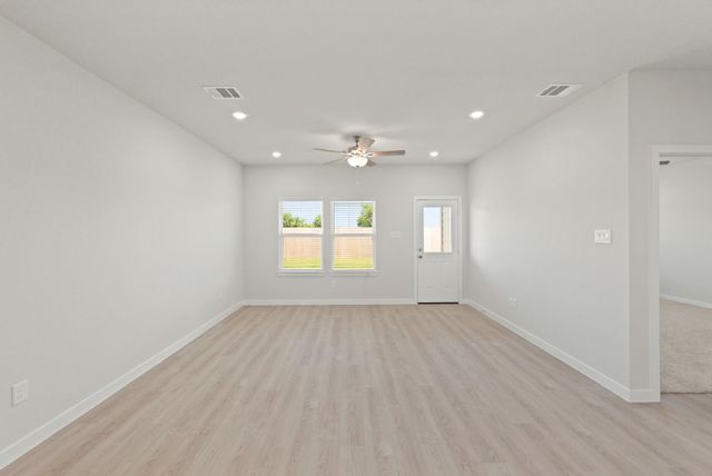 420 Long Branch Drive, Dayton, TX 77535