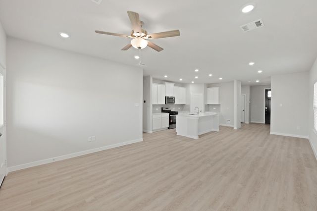 420 Long Branch Drive, Dayton, TX 77535