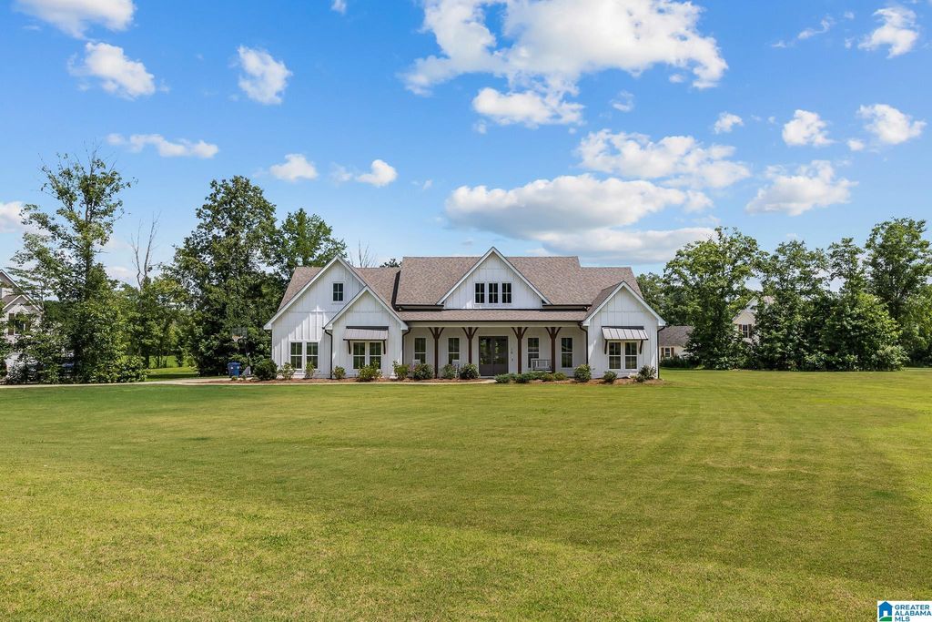 10 STONEWOOD LANE, Springville, AL 35146