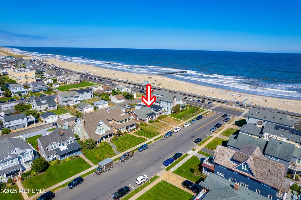 4 Washington Avenue, 1, Avon-by-the-sea, NJ 07717