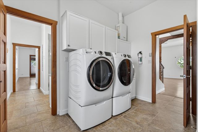 42 Sereno Court, Corrales, NM 87048