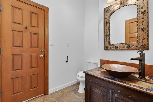 42 Sereno Court, Corrales, NM 87048