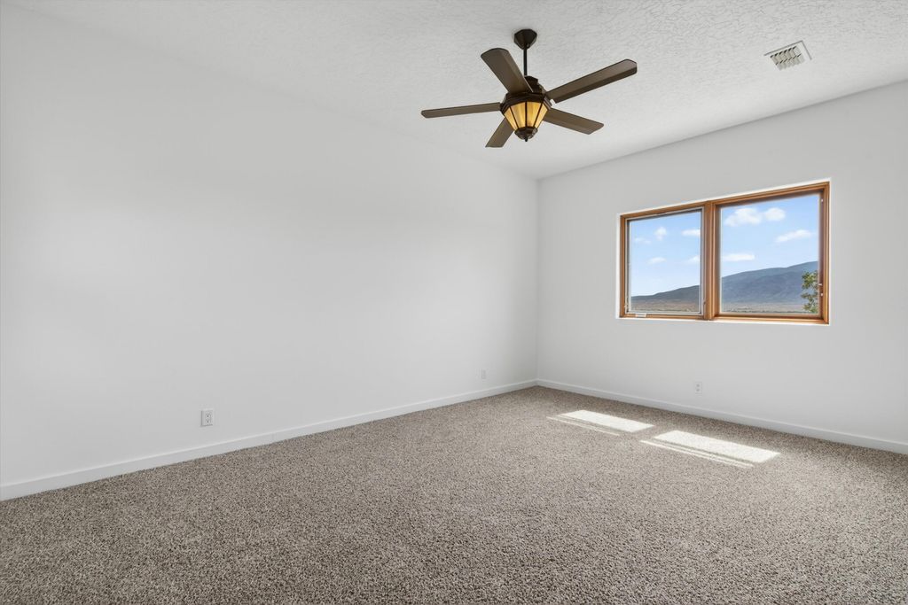 Image 46 of property listing at 42 Sereno Court, Corrales, NM 87048
